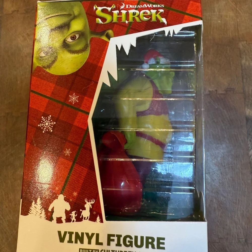 DreamWorks Shrek Festive Vinyl Figure - Green, Red & Yellow Christmas Figurine